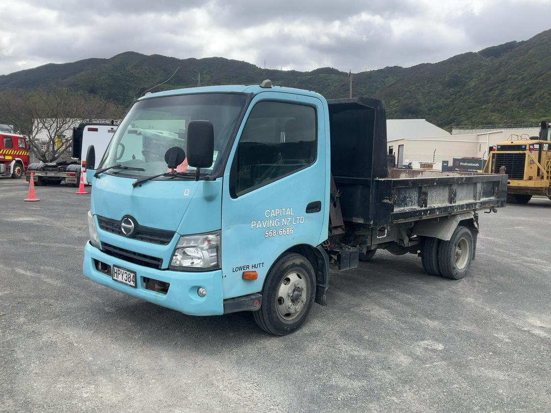 Photo '13' of Hino 300 XZU710R-Hkfqtq3 Tipper