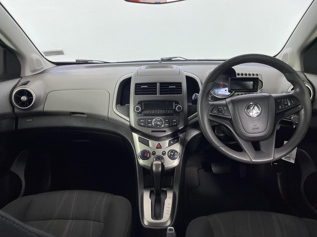 Photo '17' of Holden Barina