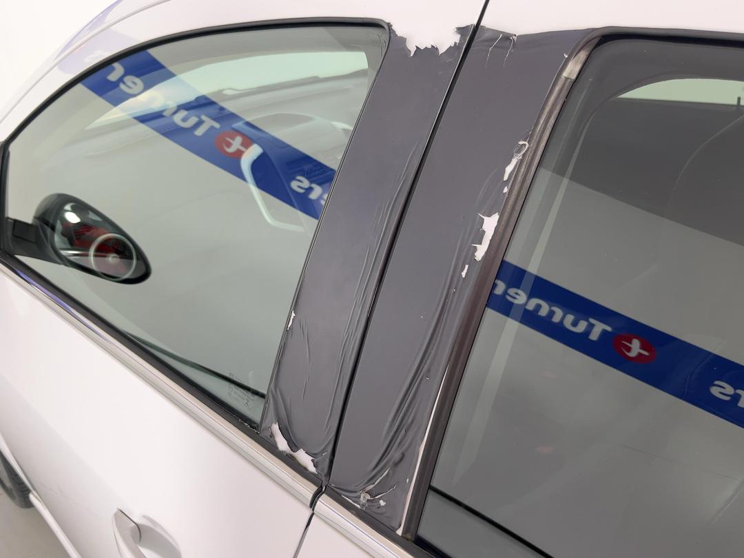 Photo '28' of Holden Barina