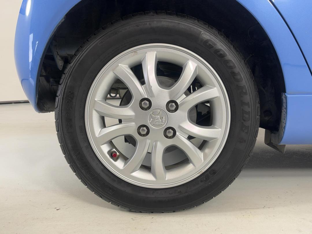 Photo '12' of Holden Barina Spark