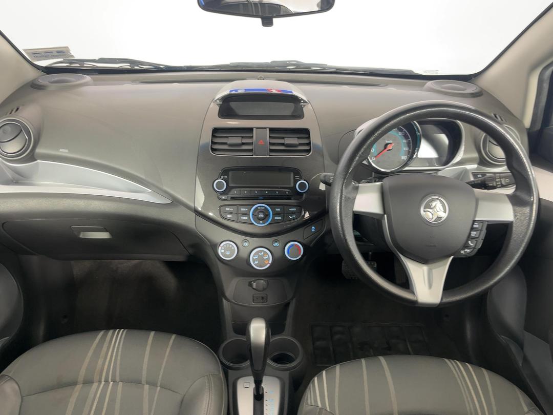 Photo '17' of Holden Barina Spark
