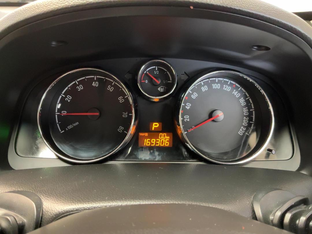 Photo '21' of Holden Captiva 5