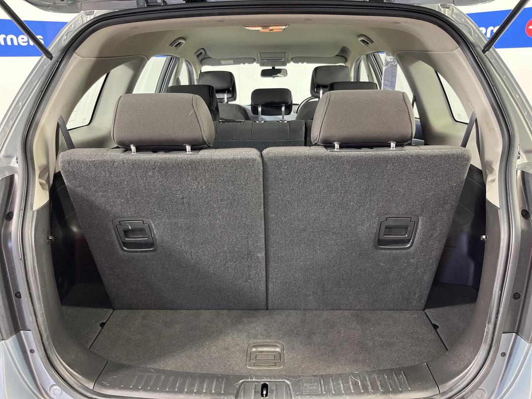 Photo '27' of Holden Captiva 7