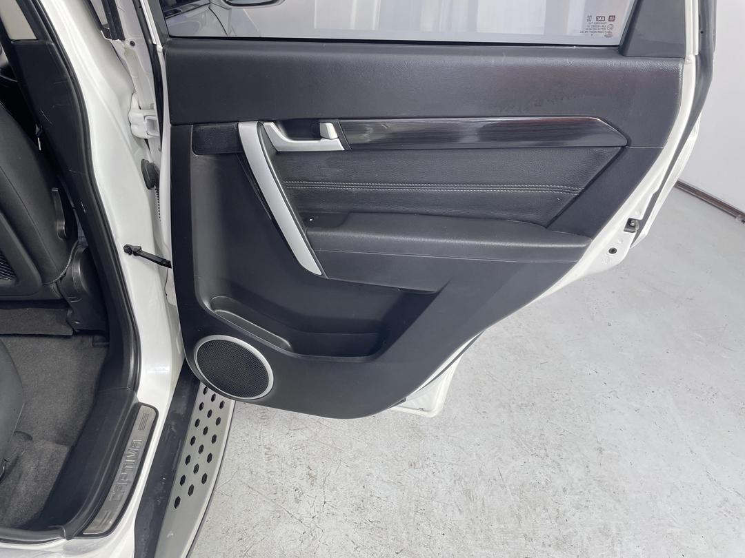 Photo '19' of Holden Captiva 7