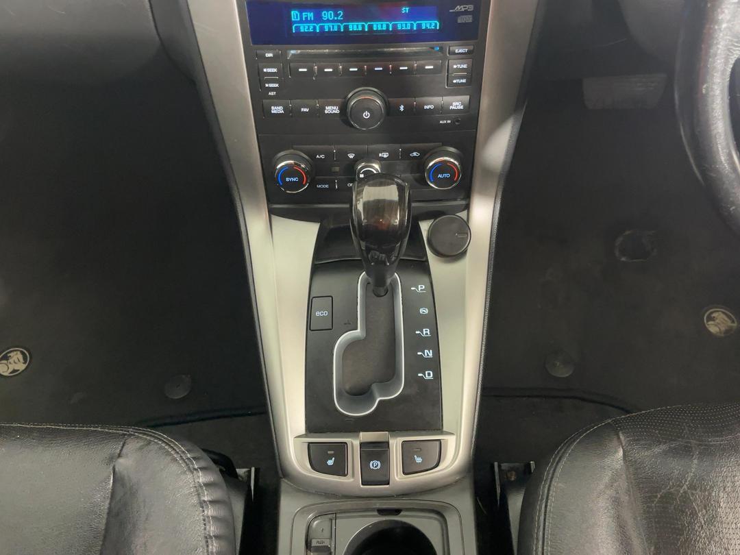 Photo '23' of Holden Captiva 7