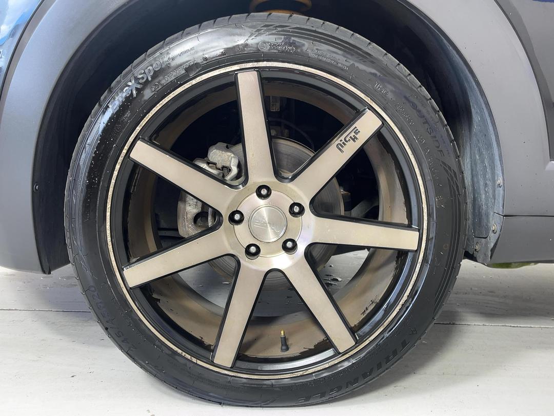 Photo '10' of Holden Captiva 7