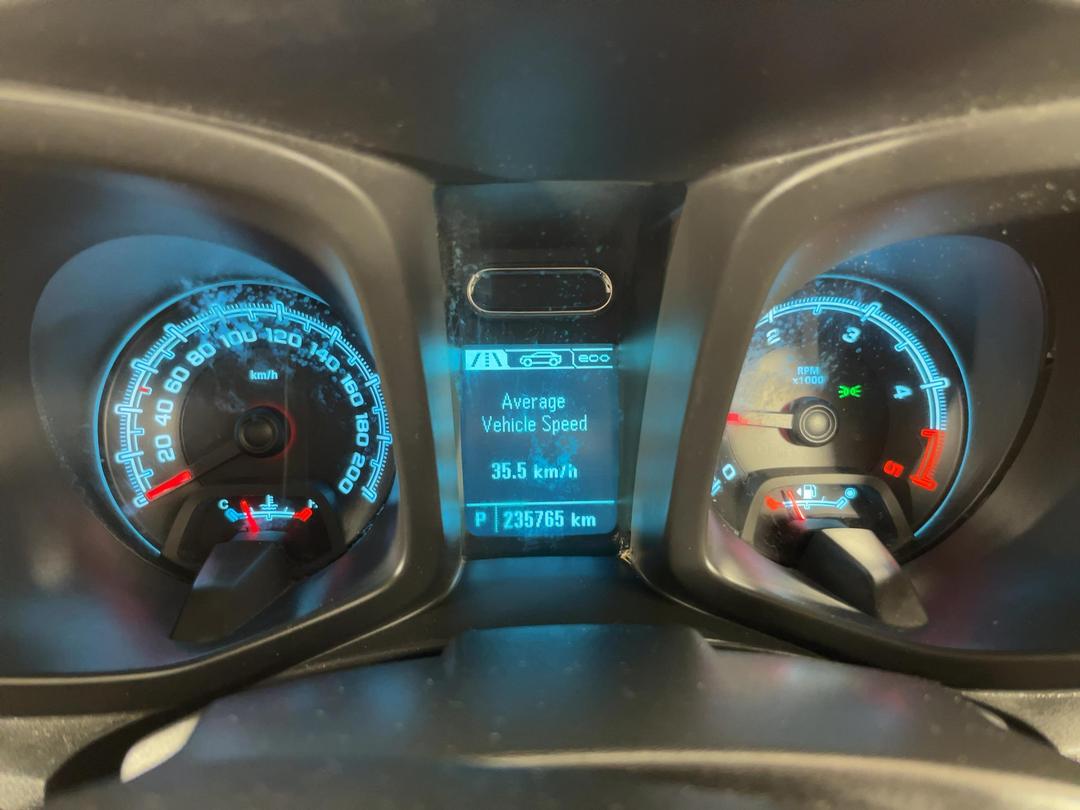 Photo '21' of Holden Colorado