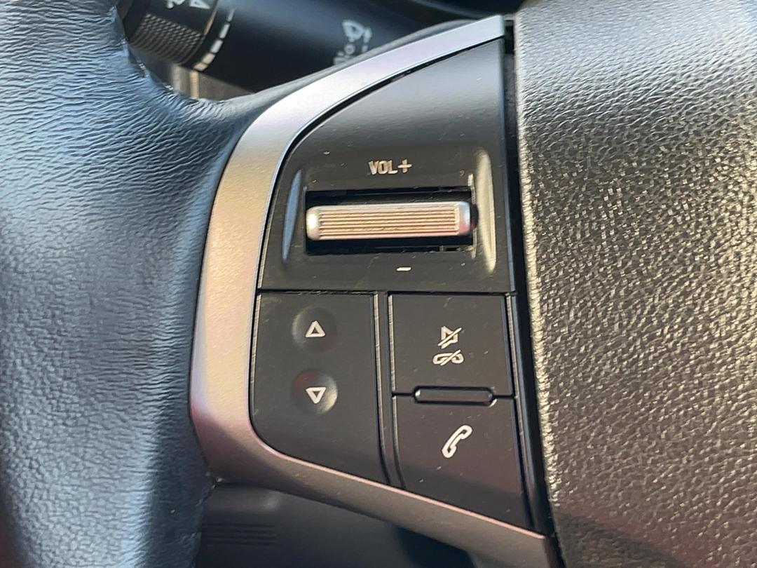 Photo '24' of Holden Colorado