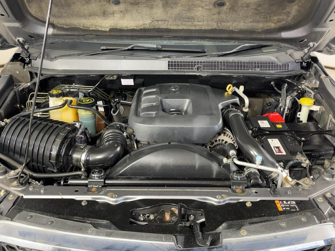 Photo '13' of Holden Colorado