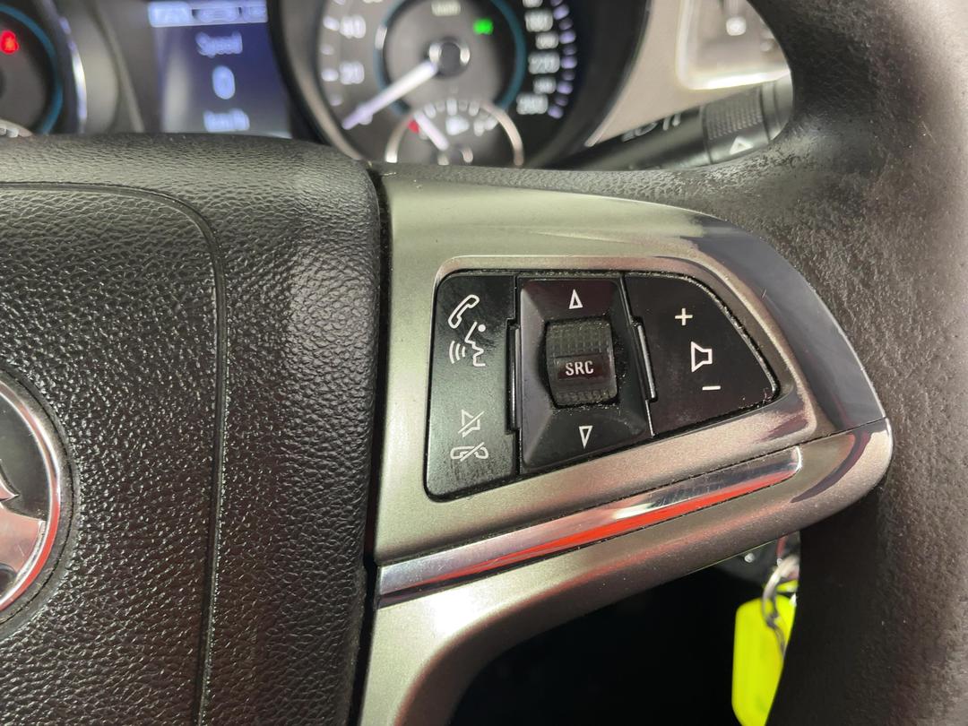 Photo '22' of Holden Commodore