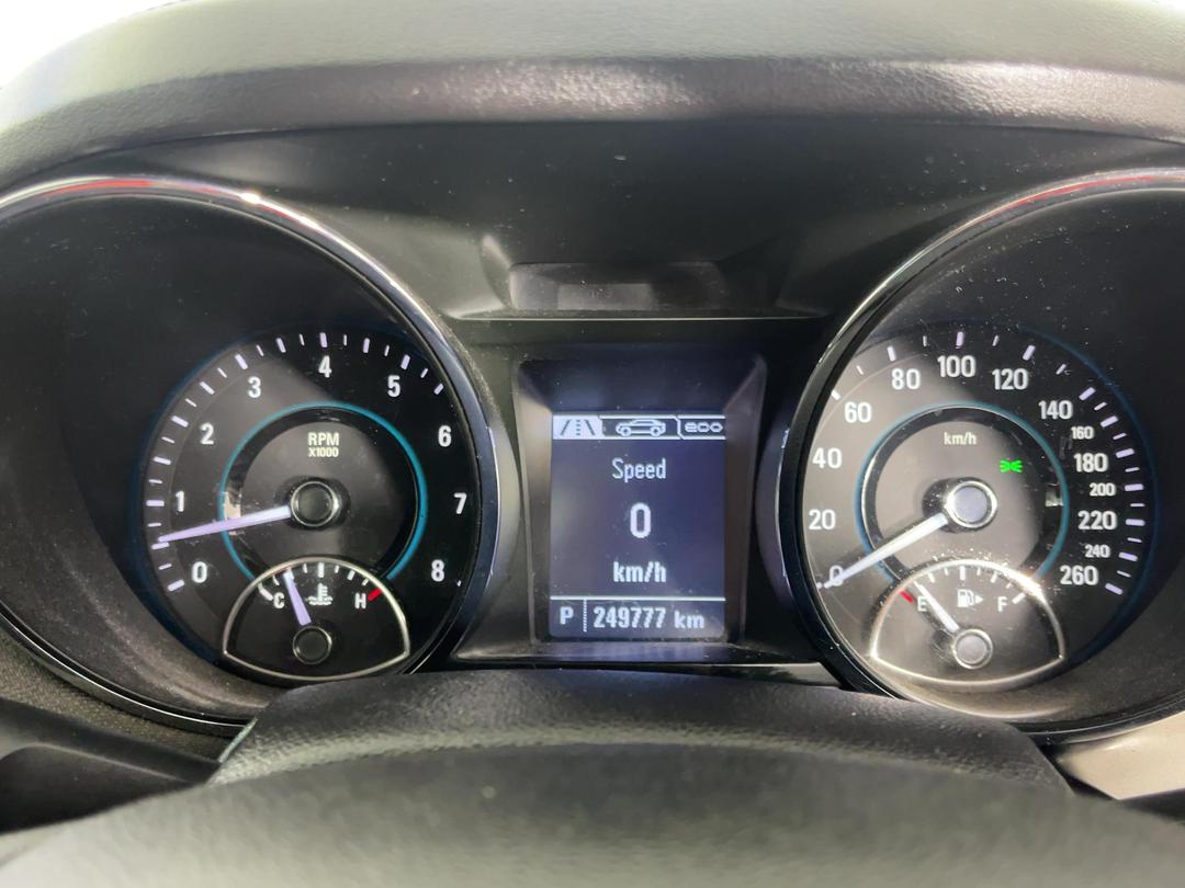 Photo '19' of Holden Commodore