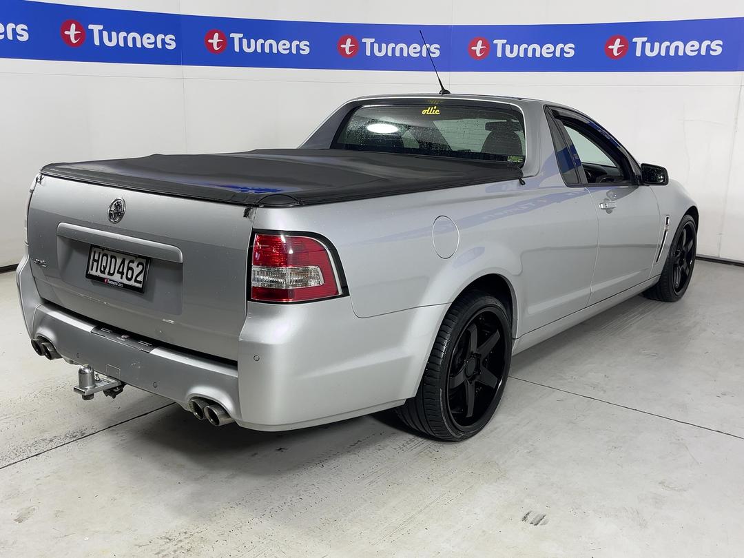 Photo '7' of Holden Commodore