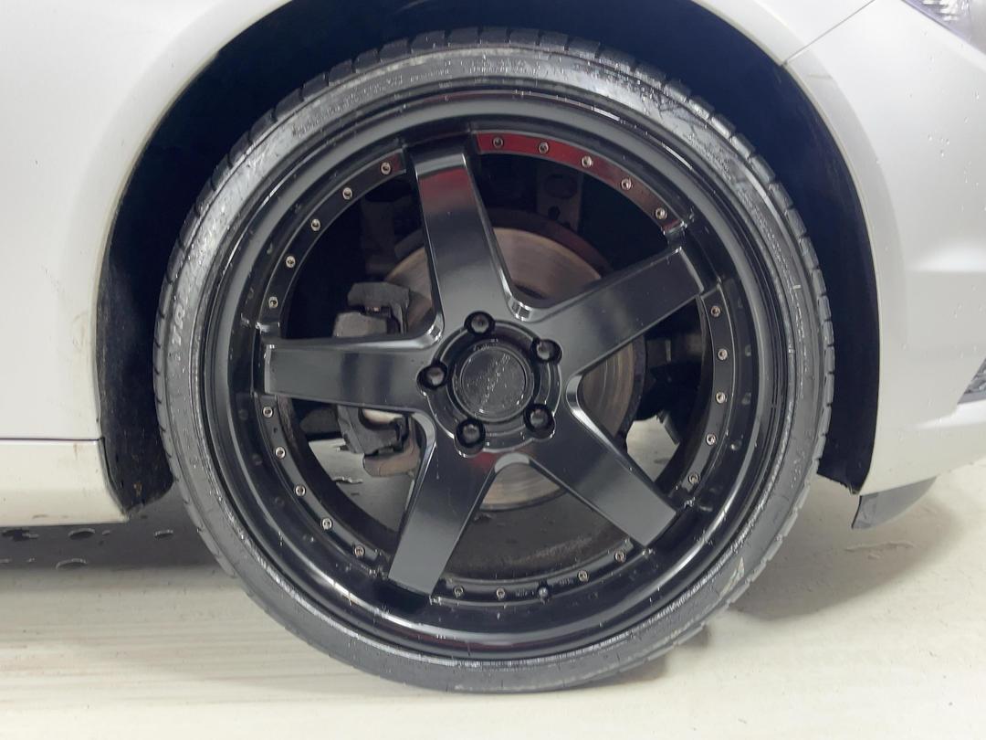 Photo '9' of Holden Commodore