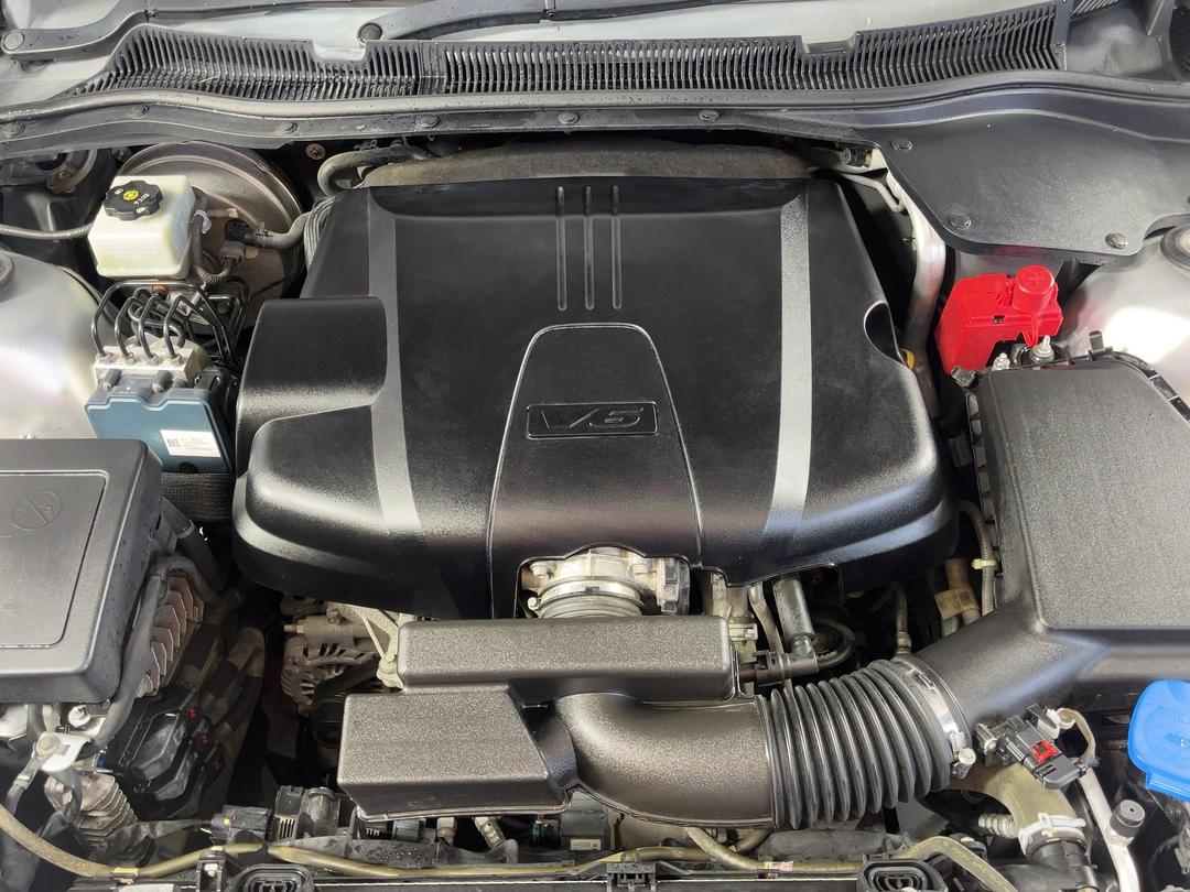 Photo '13' of Holden Commodore