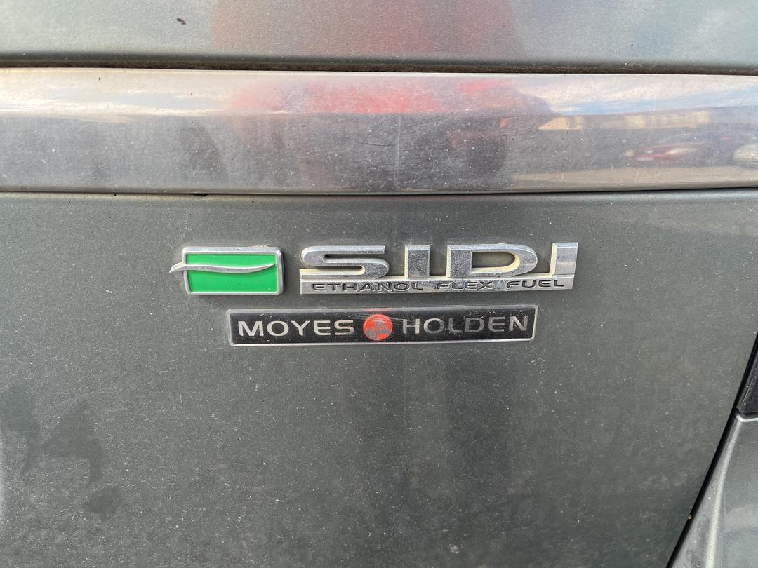 Photo '21' of Holden Commodore VF Evoke V6