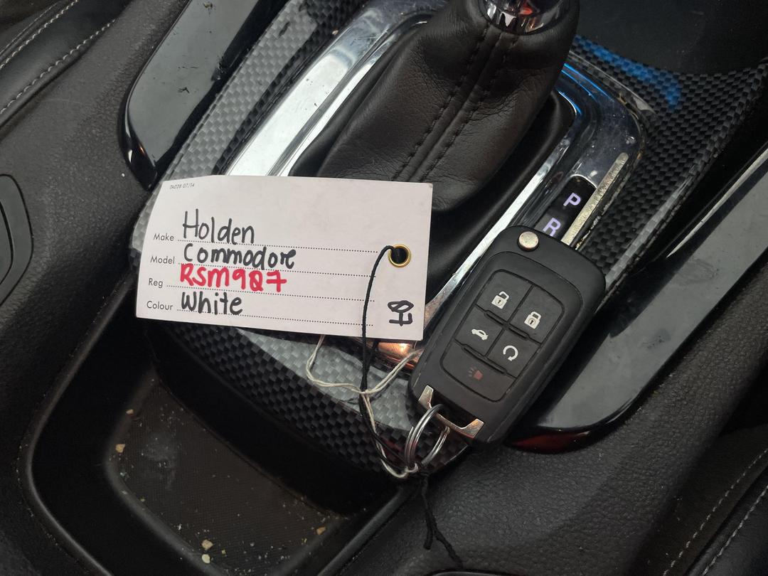 Photo '22' of Holden Commodore