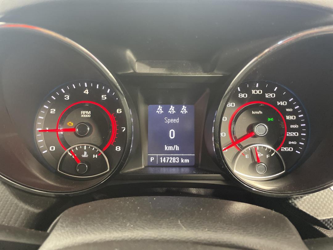 Photo '21' of Holden Commodore