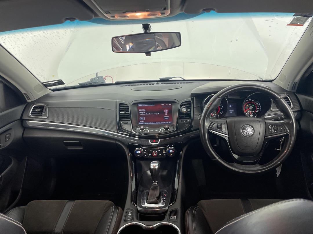 Photo '17' of Holden Commodore