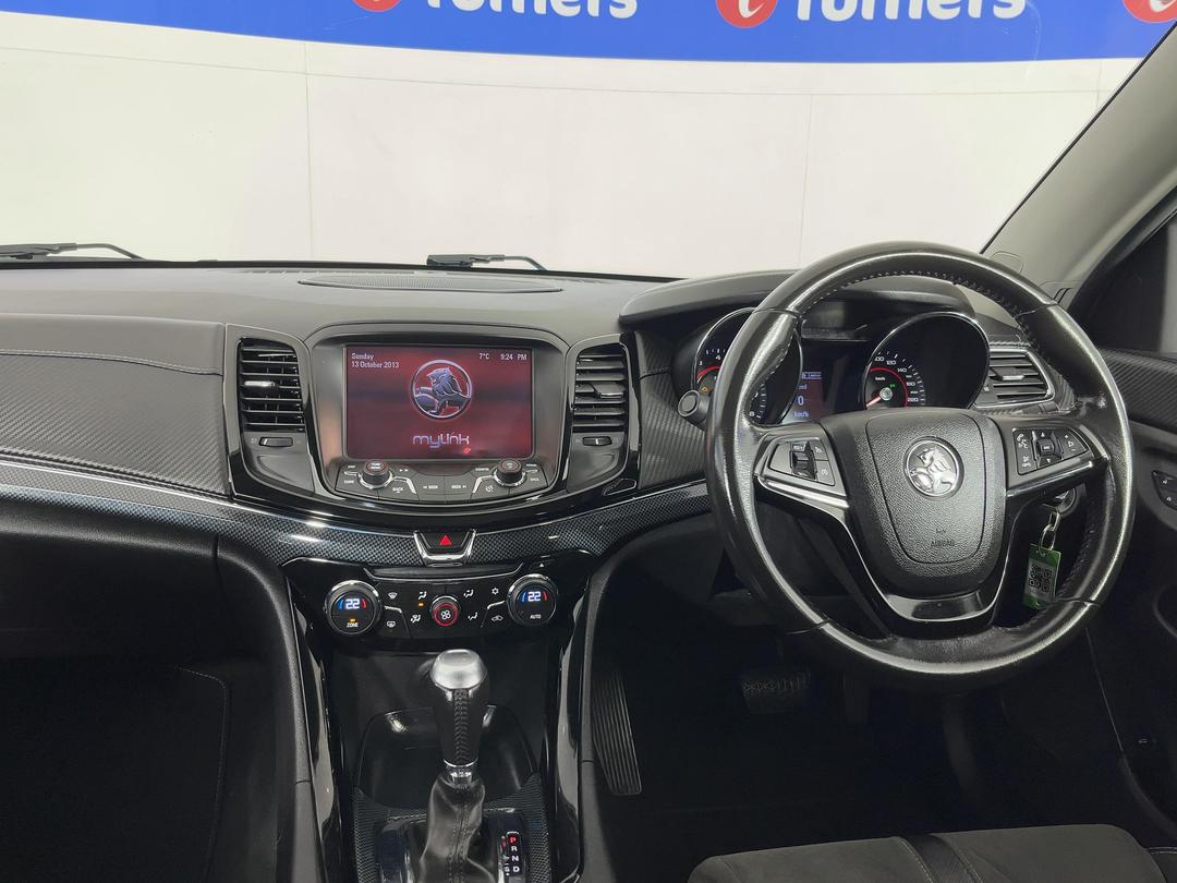 Photo '17' of Holden Commodore