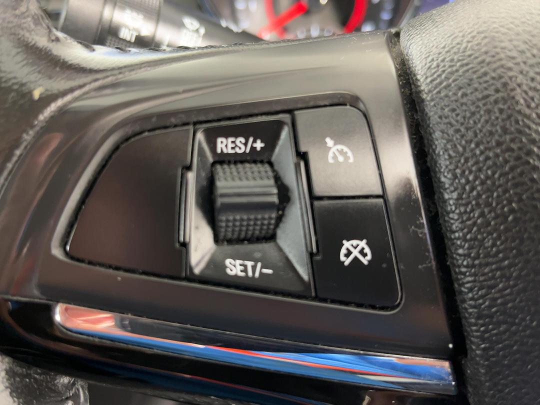 Photo '25' of Holden Commodore