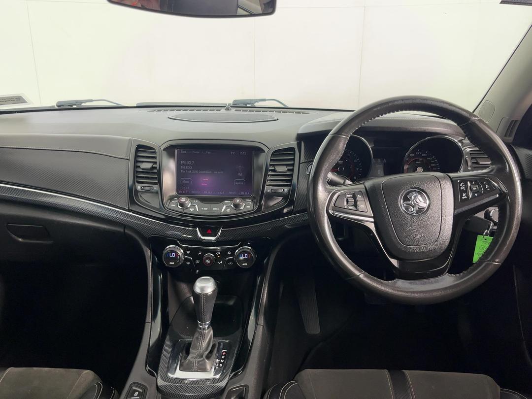 Photo '17' of Holden Commodore