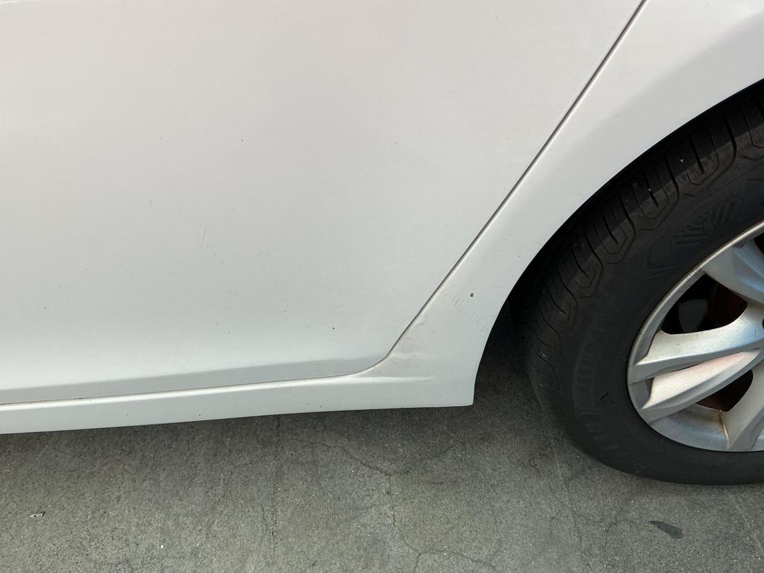 Photo '10' of Holden Cruze CD