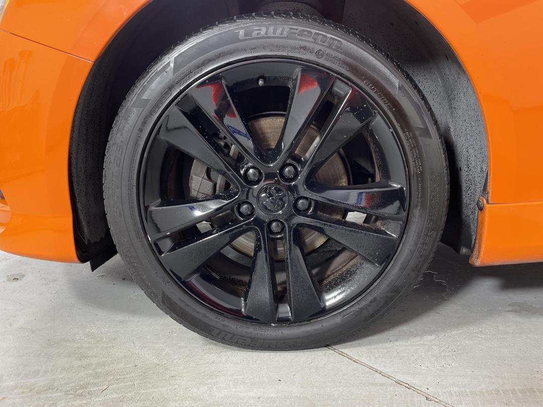 Photo '10' of Holden Cruze