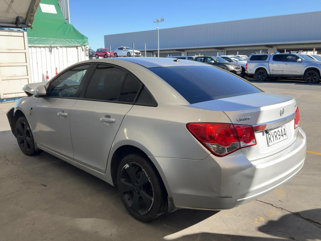 Photo '4' of Holden Cruze Equipe Photo '4' of Holden Cruze Equipe