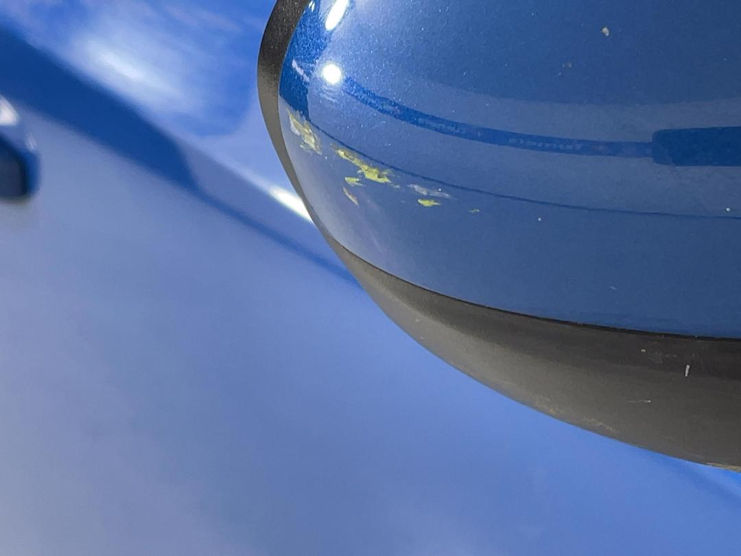 Photo '24' of Holden Cruze
