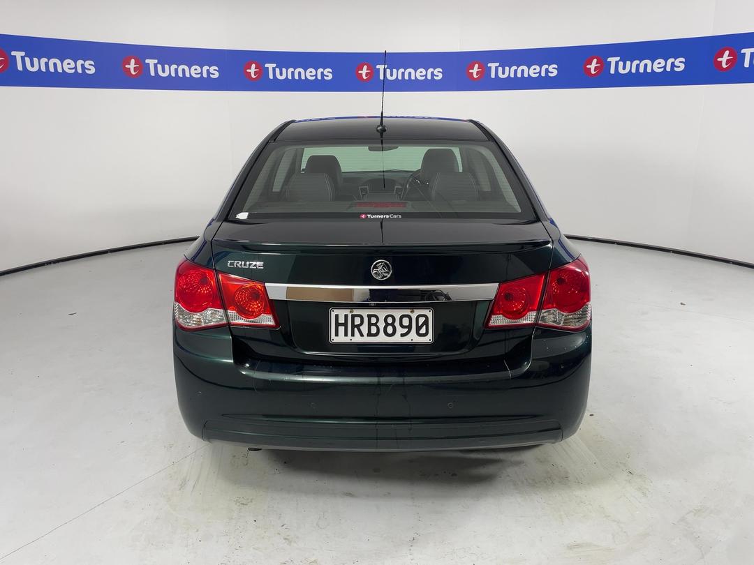 Photo '6' of Holden Cruze