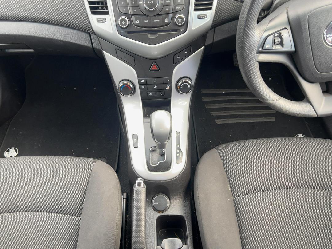 Photo '16' of Holden Cruze Equipe HB Photo '16' of Holden Cruze Equipe HB