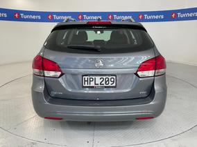 Photo '6' of Holden Cruze
