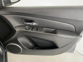 Photo '15' of Holden Cruze
