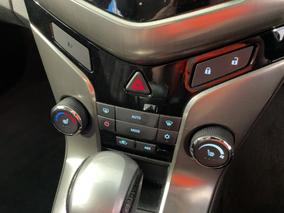 Photo '32' of Holden Cruze