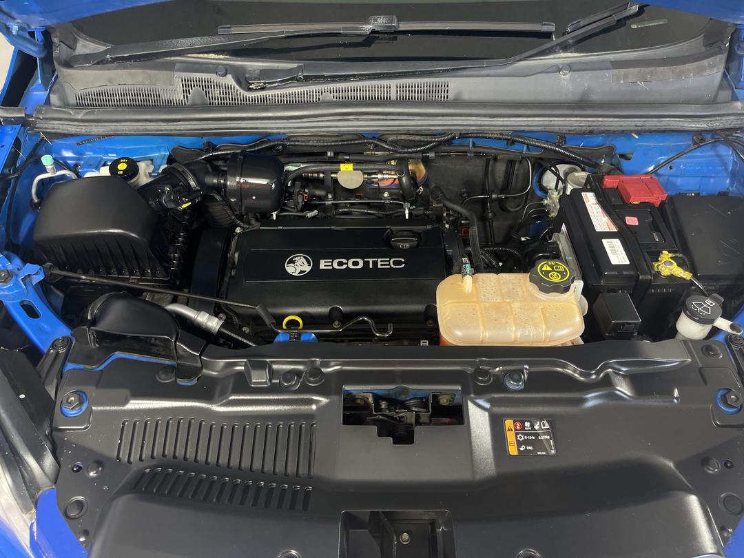 Photo '13' of Holden Trax