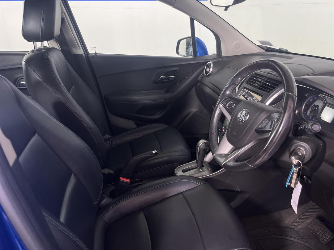 Photo '16' of Holden Trax