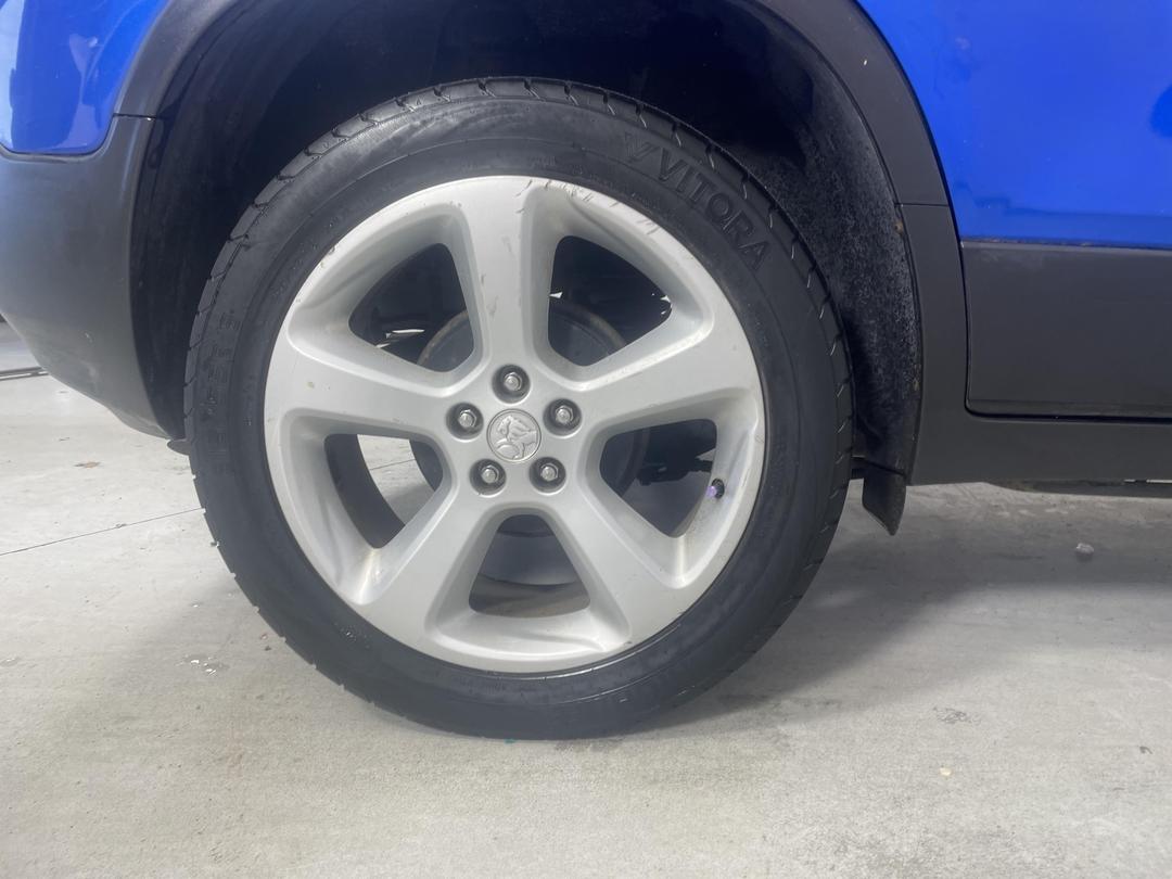 Photo '12' of Holden Trax