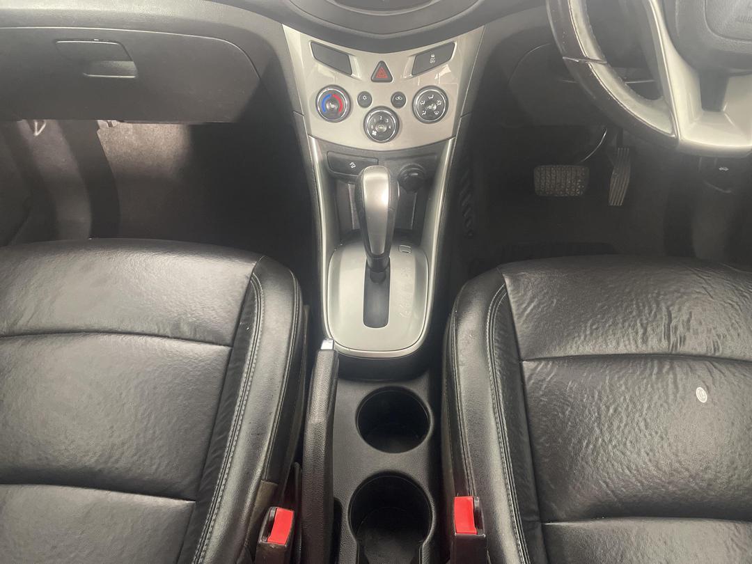 Photo '18' of Holden Trax