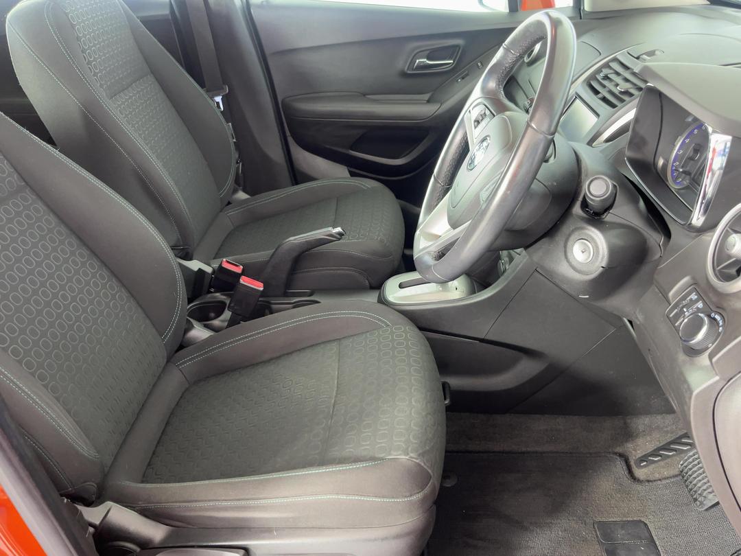 Photo '16' of Holden Trax