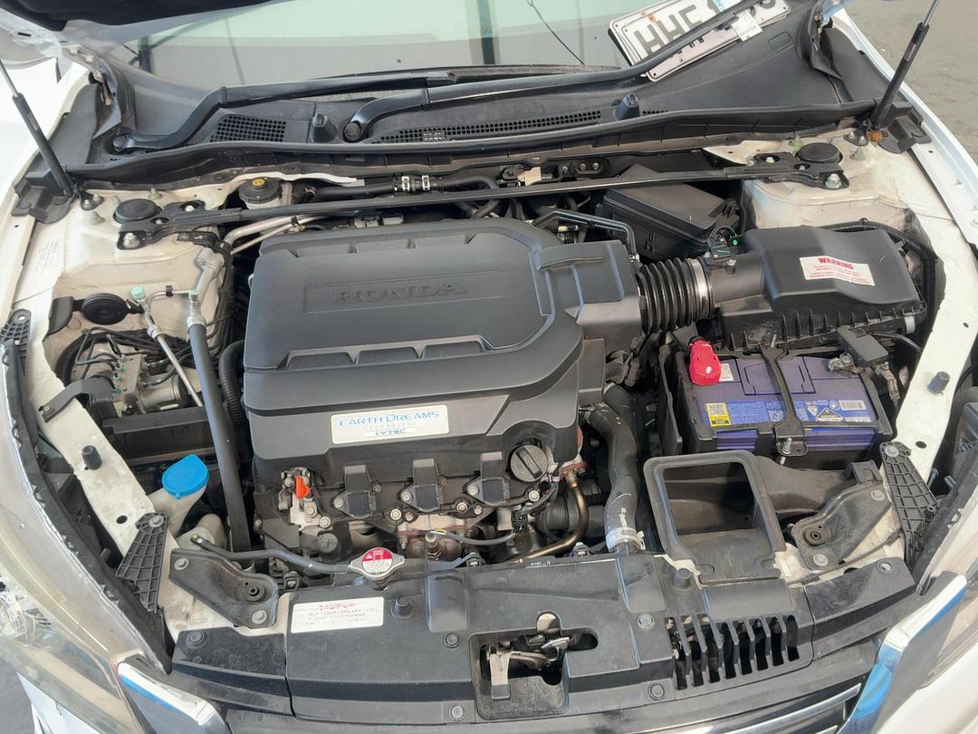 Photo '15' of Honda Accord V6 NT Photo '15' of Honda Accord V6 NT