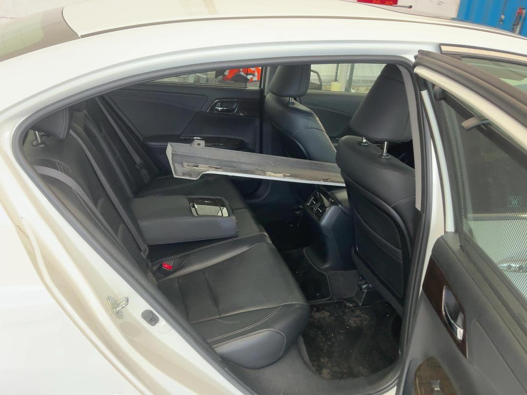 Photo '21' of Honda Accord V6 NT Photo '21' of Honda Accord V6 NT