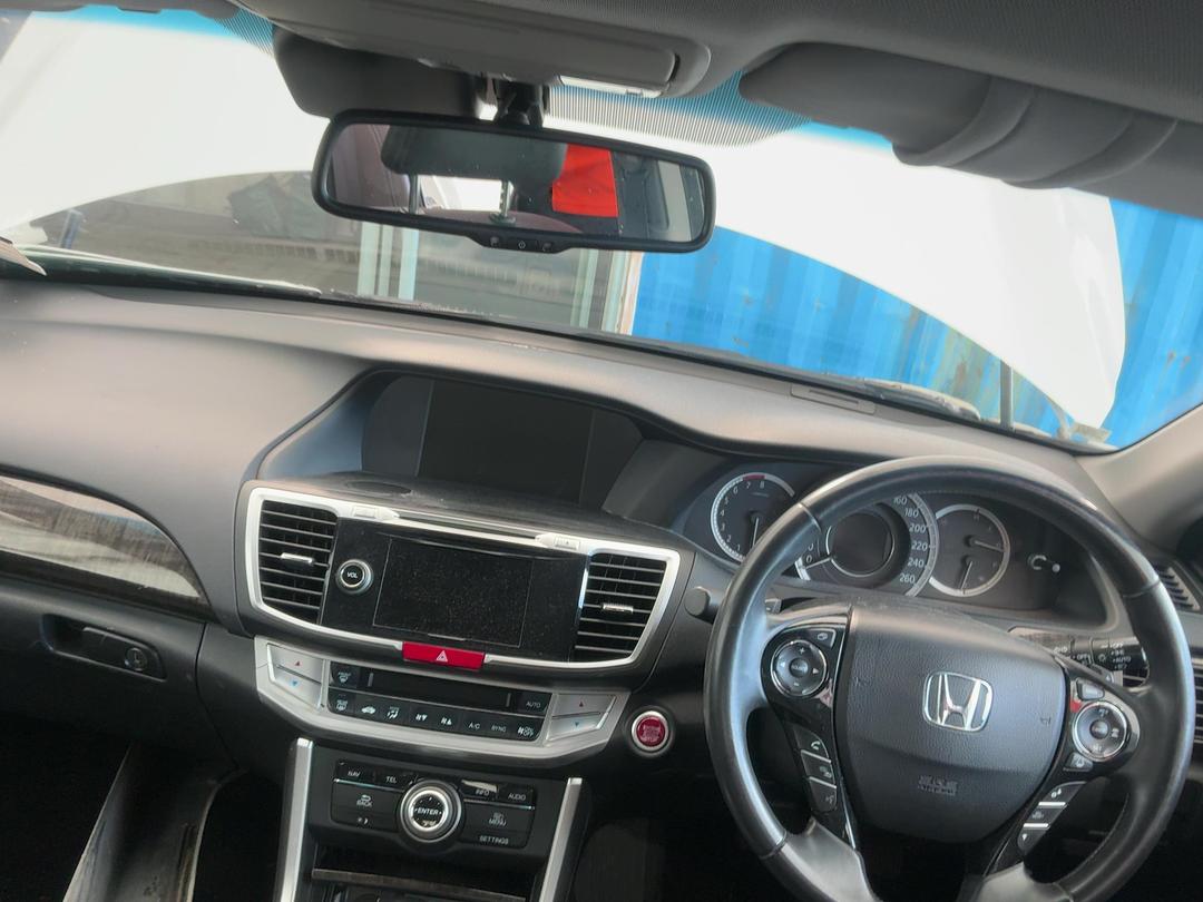 Photo '22' of Honda Accord V6 NT Photo '22' of Honda Accord V6 NT