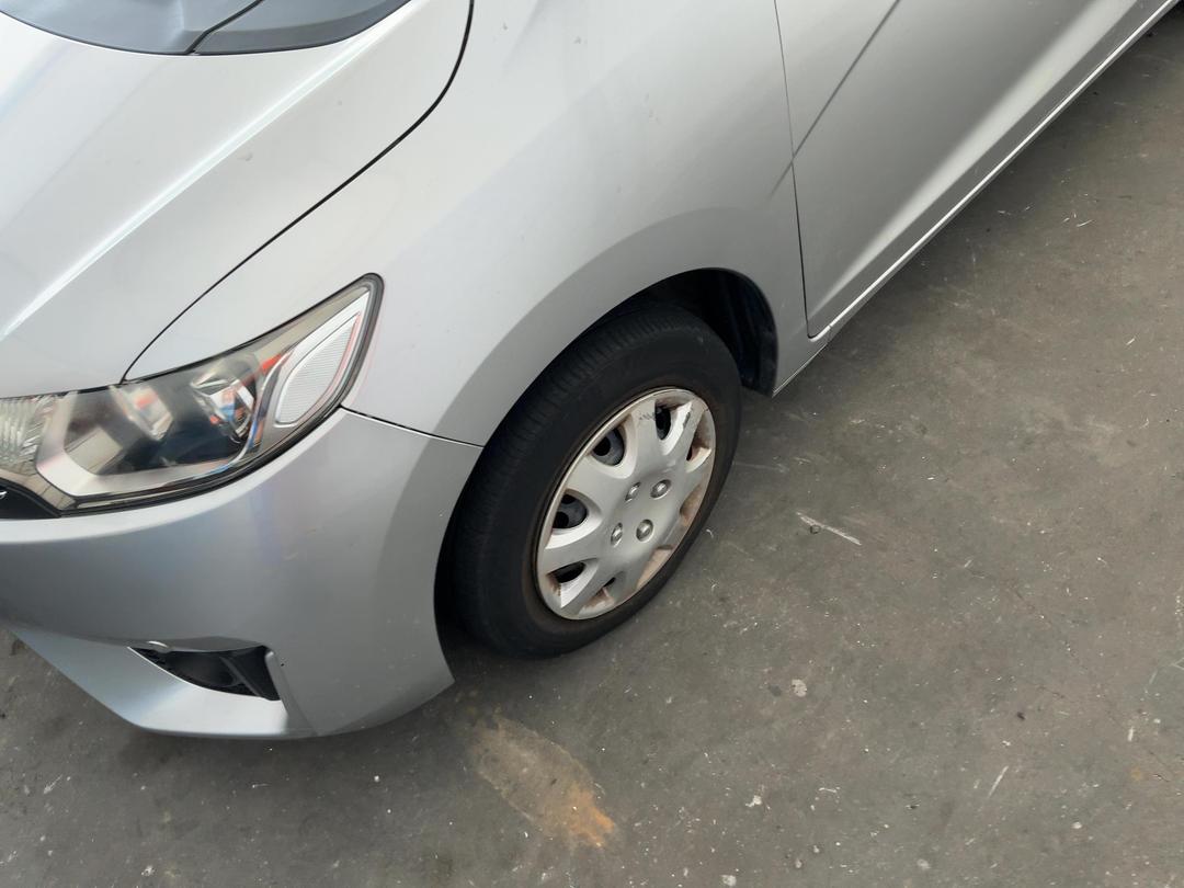 Photo '6' of Honda FIT