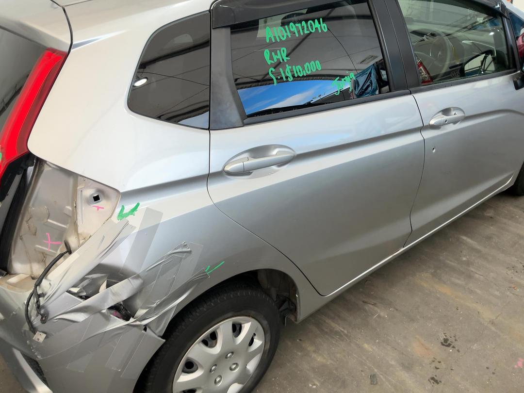 Photo '13' of Honda FIT