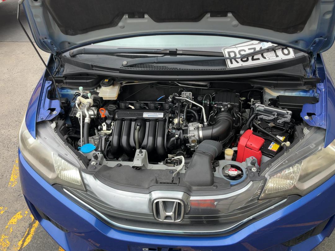 Photo '17' of Honda FIT Photo '17' of Honda FIT