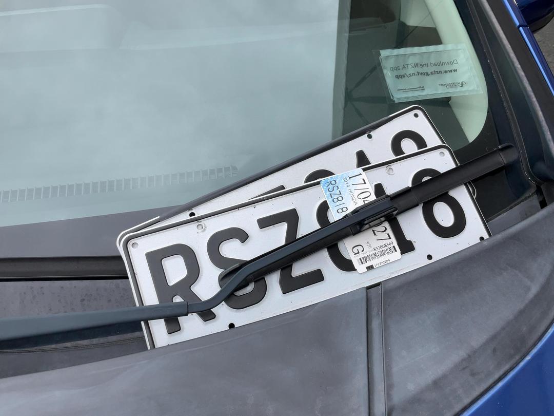 Photo '19' of Honda FIT Photo '19' of Honda FIT