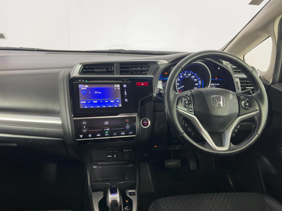 Photo '17' of Honda FIT