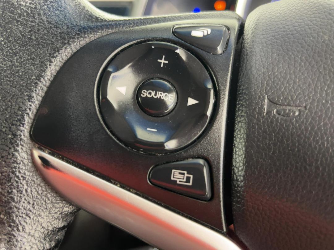 Photo '25' of Honda FIT