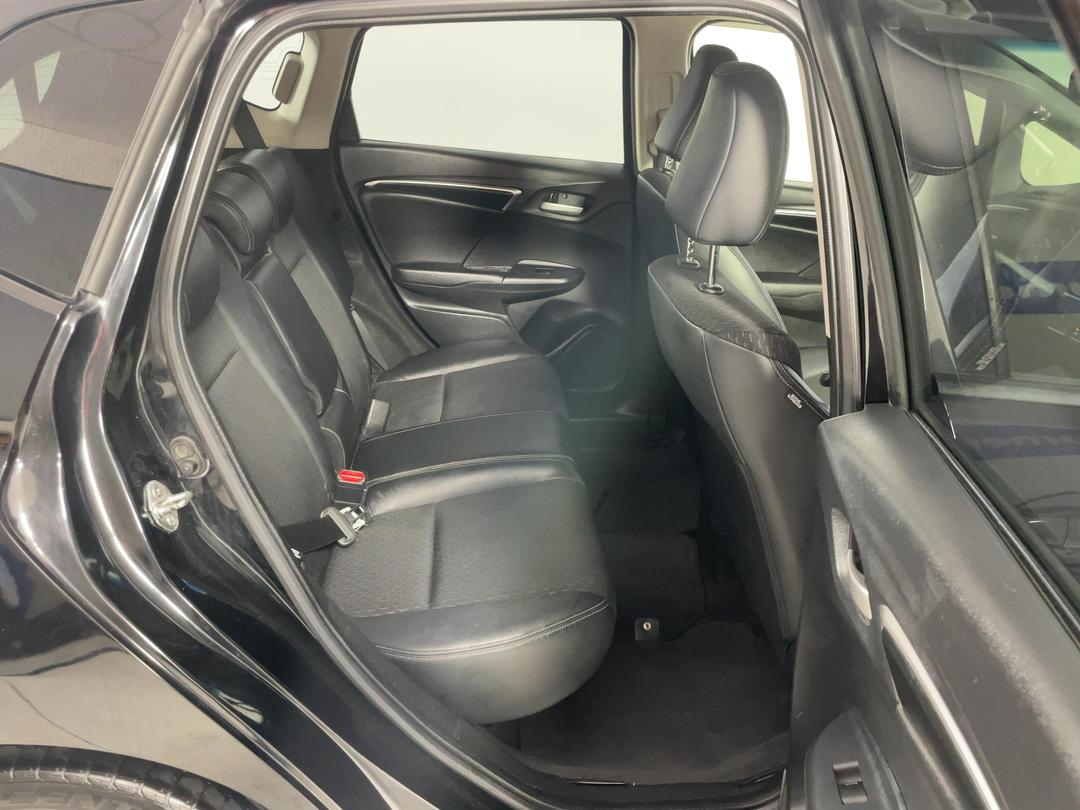 Photo '20' of Honda FIT