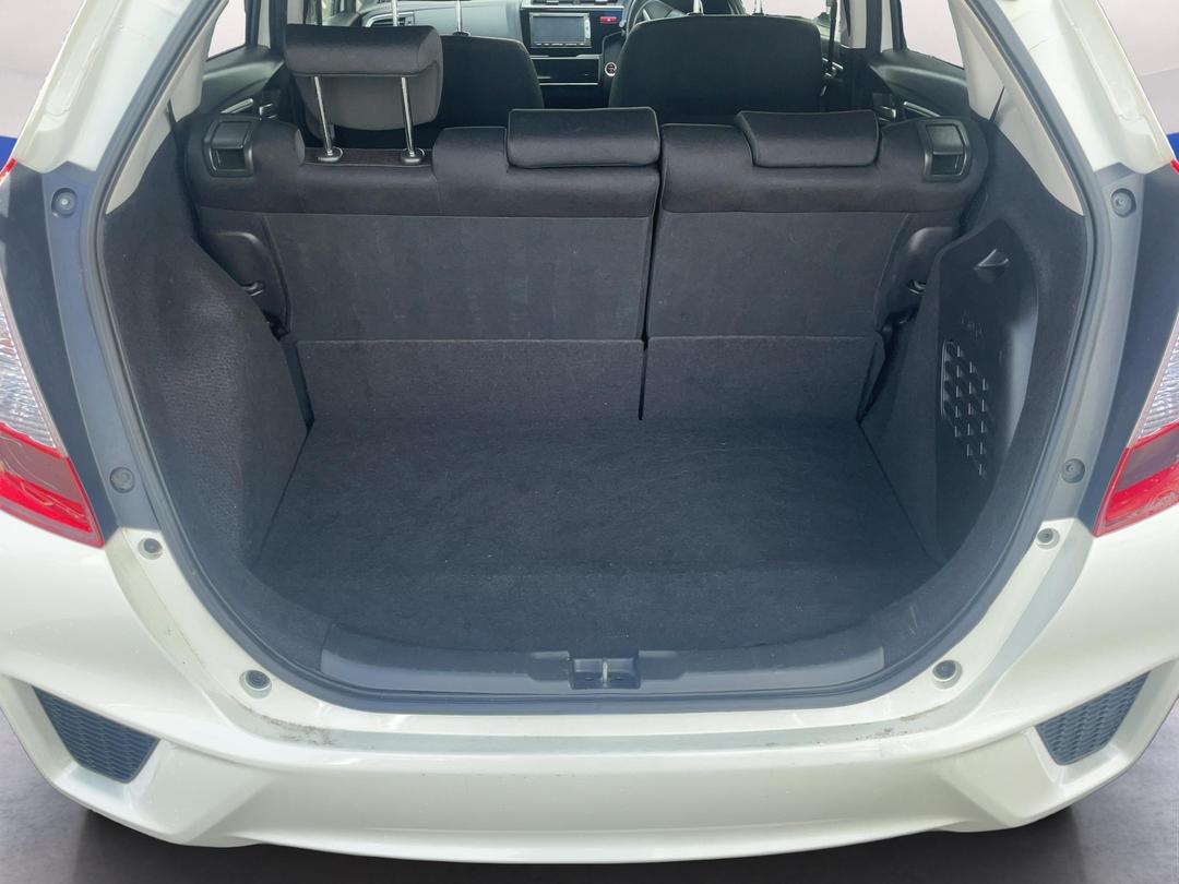 Photo '14' of Honda FIT